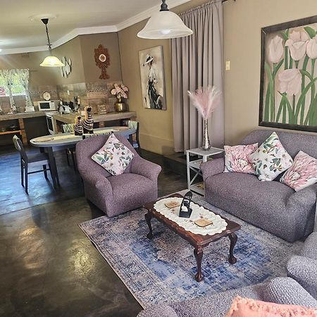 Apricity Inn Louis Trichardt Εξωτερικό φωτογραφία