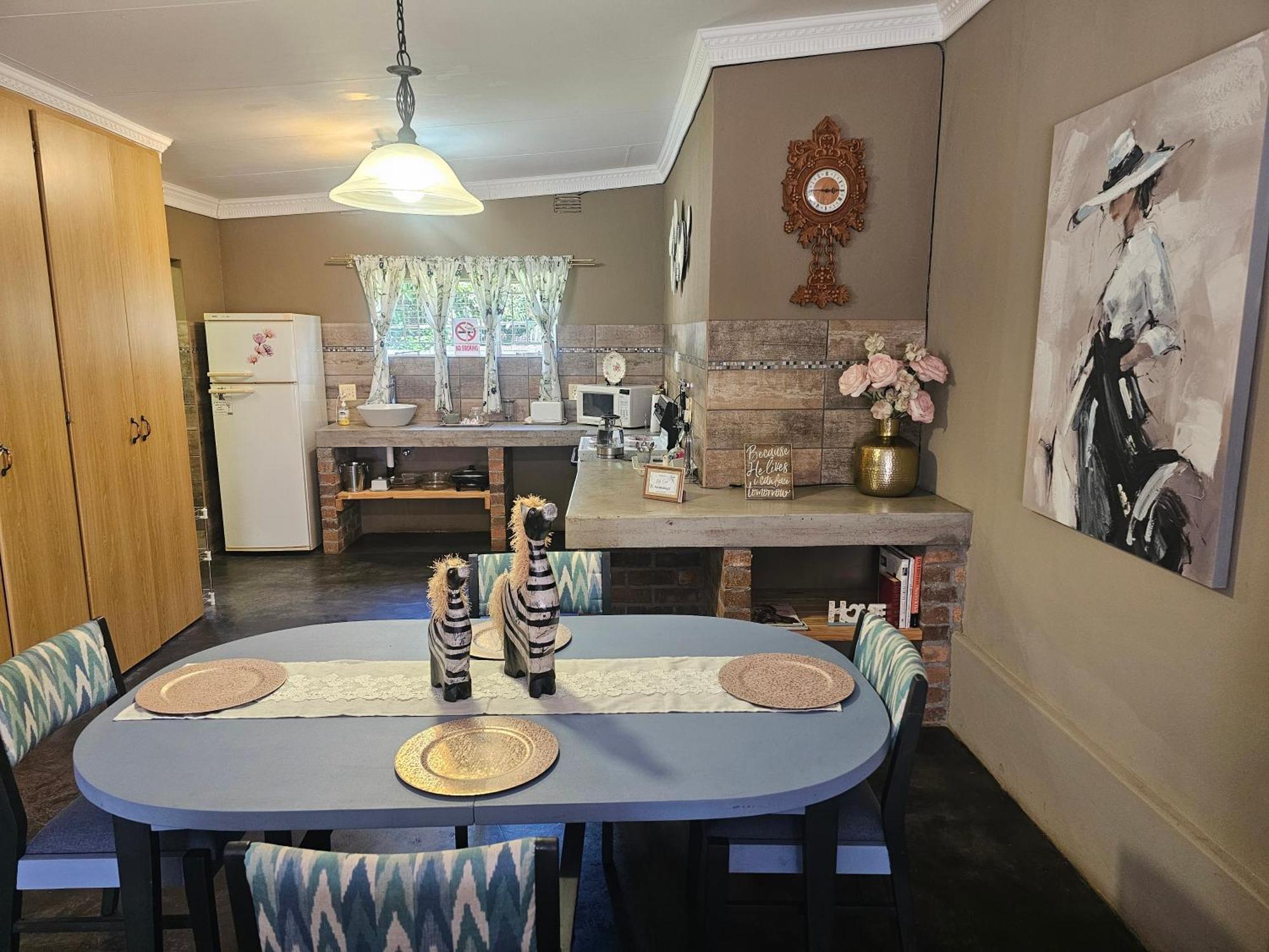 Apricity Inn Louis Trichardt Εξωτερικό φωτογραφία