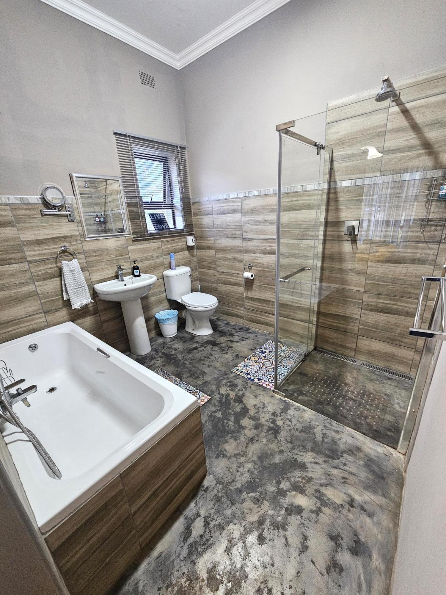 Apricity Inn Louis Trichardt Εξωτερικό φωτογραφία